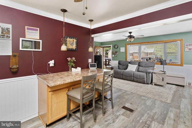 12 MCGUIRE ST, Wrightstown, NJ 08562