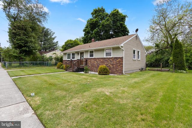 12 MCGUIRE ST, Wrightstown, NJ 08562