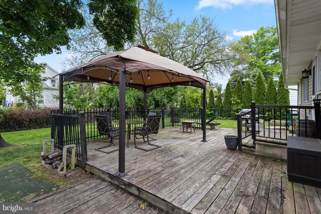 12 MCGUIRE ST, Wrightstown, NJ 08562