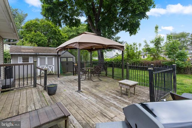 12 MCGUIRE ST, Wrightstown, NJ 08562