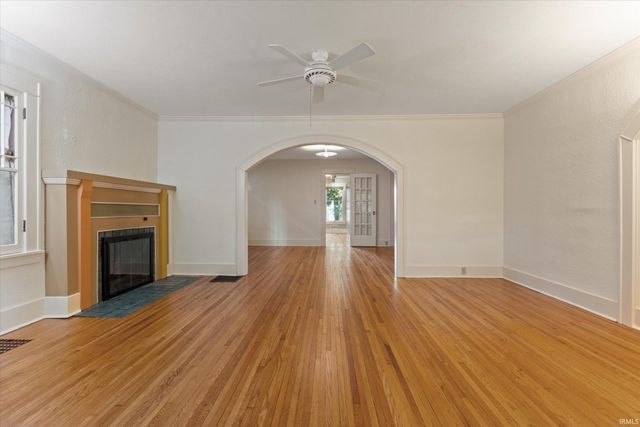 212 Marquette Avenue, South Bend, IN 46617