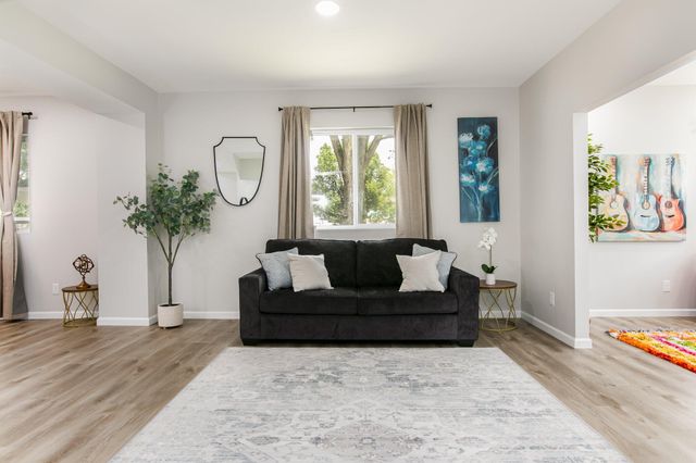 1201 Allen Street, South Bend, IN 46616