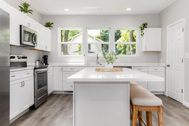 1201 Allen Street, South Bend, IN 46616