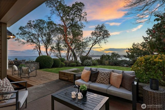 10431 Marine View Drive SW, Seattle, WA 98146