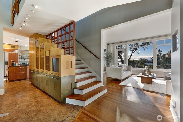 10431 Marine View Drive SW, Seattle, WA 98146