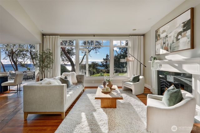 10431 Marine View Drive SW, Seattle, WA 98146