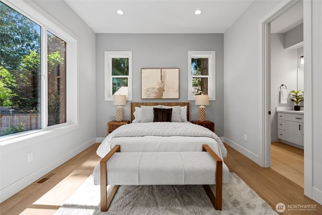 11027 SE 30th Place, Bellevue, WA 98004