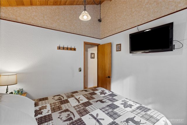 119 Big Creek Road, Ashford, WA 98304