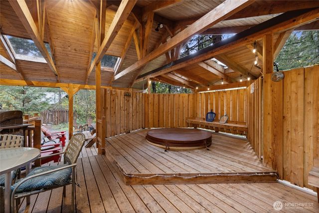 119 Big Creek Road, Ashford, WA 98304