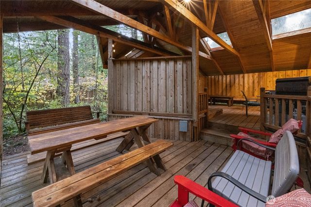 119 Big Creek Road, Ashford, WA 98304