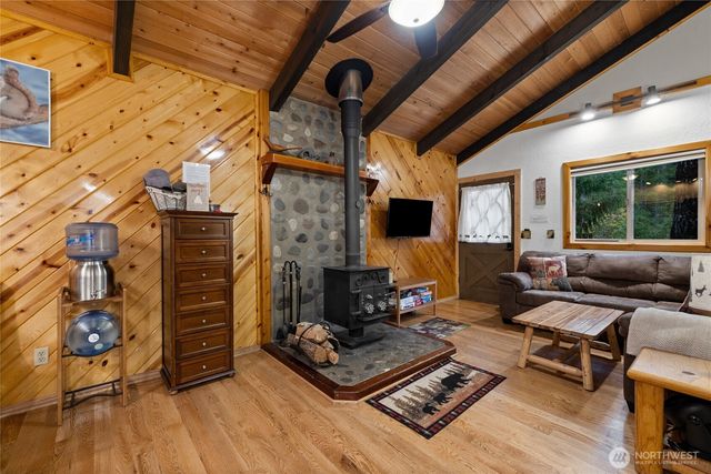 119 Big Creek Road, Ashford, WA 98304