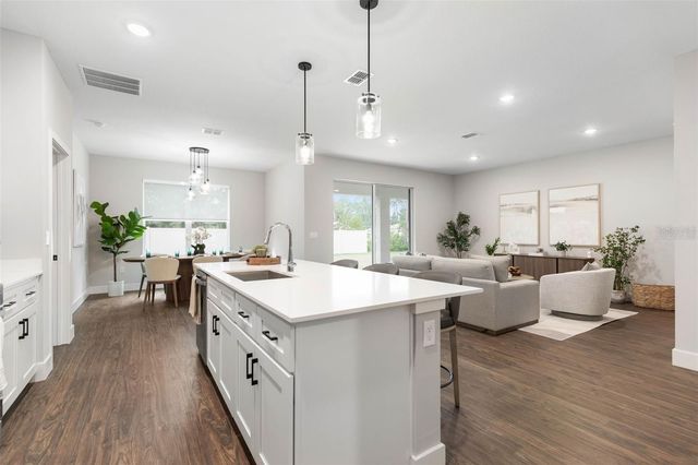 11 LUTHER DRIVE, Palm Coast, FL 32137