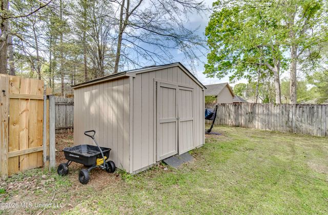 326 Sagewood Drive, Ridgeland, MS 39157
