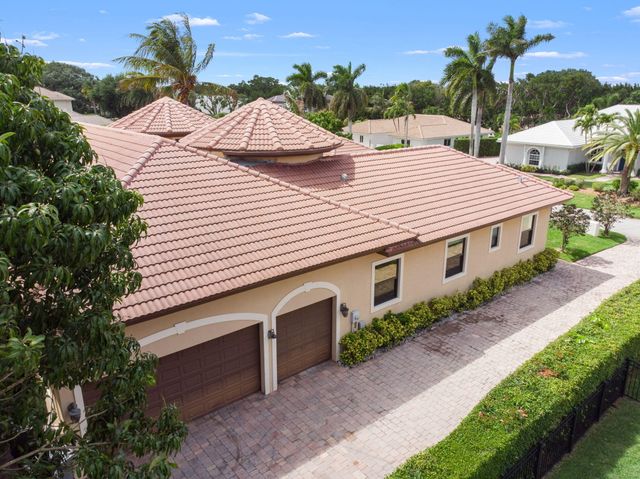 4190 Gleneagles Drive, Boynton Beach, FL 33436