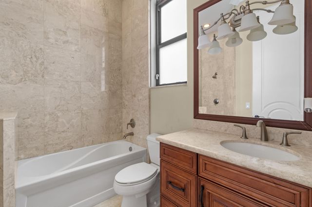 4190 Gleneagles Drive, Boynton Beach, FL 33436