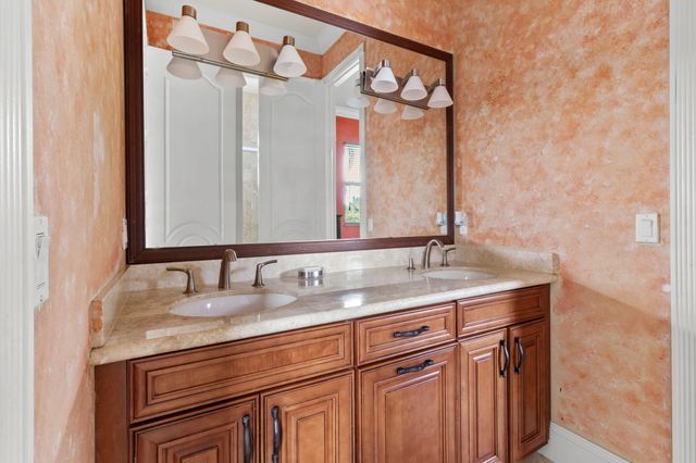 4190 Gleneagles Drive, Boynton Beach, FL 33436