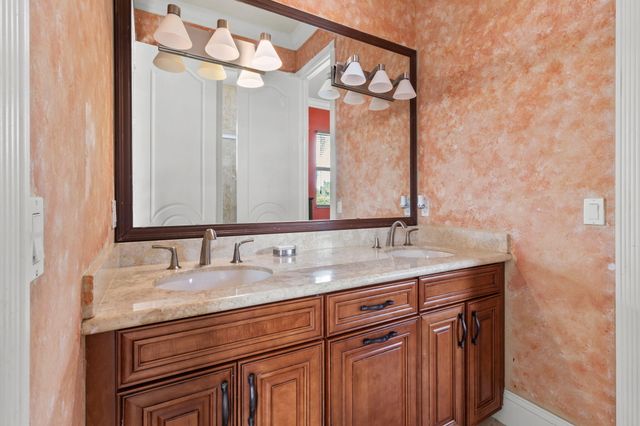 4190 Gleneagles Drive, Boynton Beach, FL 33436