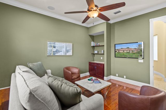 4190 Gleneagles Drive, Boynton Beach, FL 33436