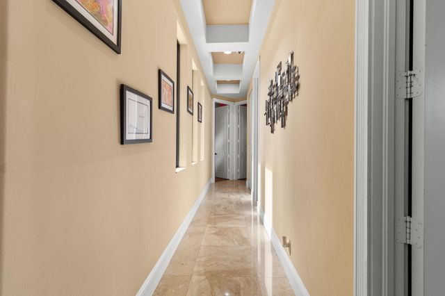 4190 Gleneagles Drive, Boynton Beach, FL 33436