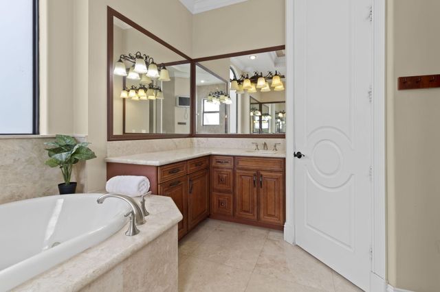 4190 Gleneagles Drive, Boynton Beach, FL 33436