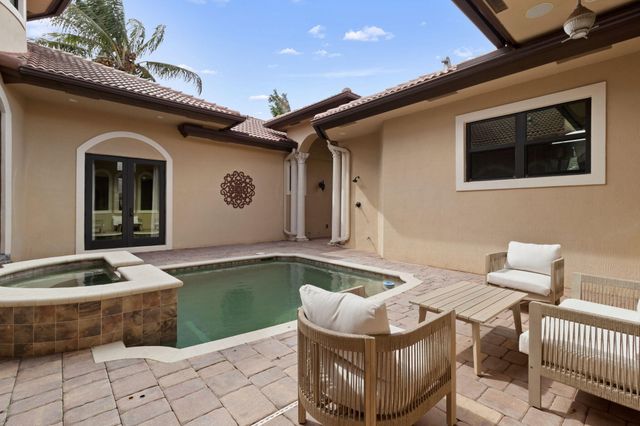 4190 Gleneagles Drive, Boynton Beach, FL 33436