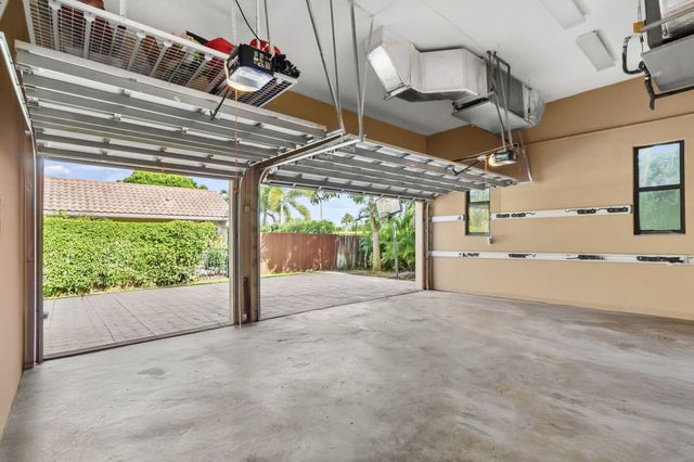 4190 Gleneagles Drive, Boynton Beach, FL 33436