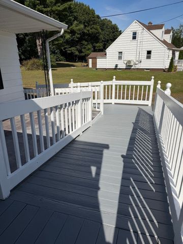 16 Bluemer Rd, Southampton, MA 01073