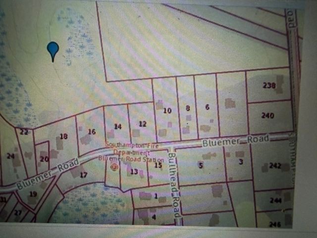 16 Bluemer Rd, Southampton, MA 01073