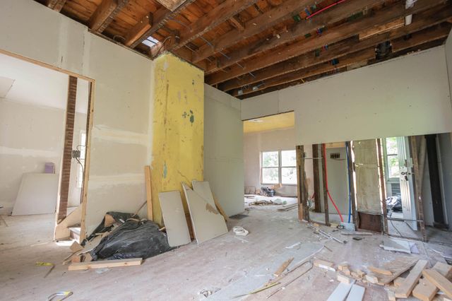 679 W Van Buren Street W, Battle Creek, MI 49037