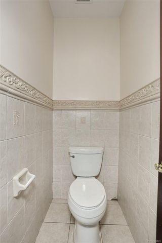 11 Laura Place 2, Spring Valley, NY 10977