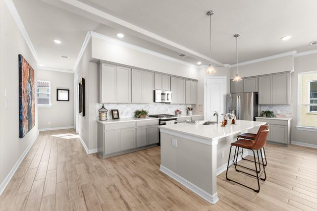 41 Armand Shore Drive, Pasadena, TX 77058