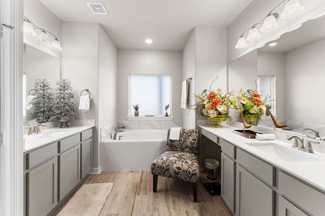 41 Armand Shore Drive, Pasadena, TX 77058