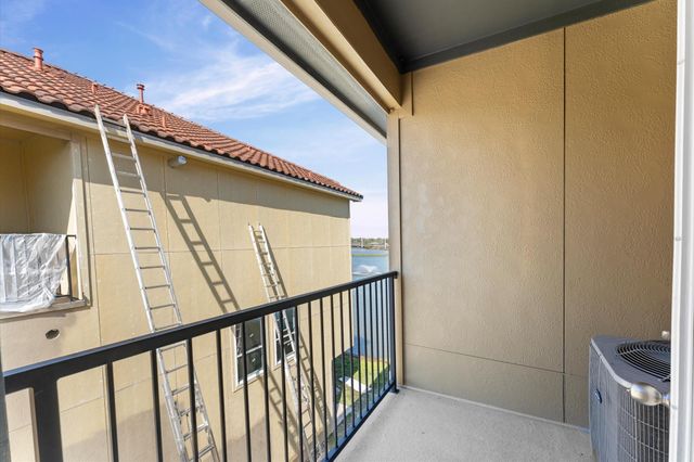 41 Armand Shore Drive, Pasadena, TX 77058