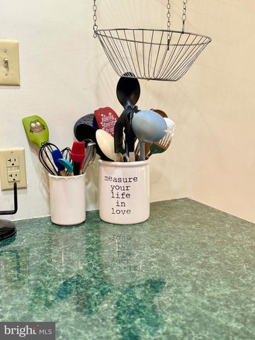 10126 RAYSTOWN RD, Huntingdon, PA 16652