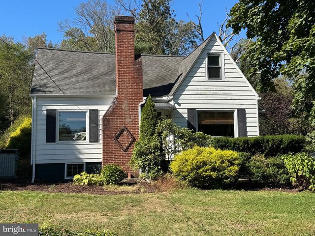 10126 RAYSTOWN RD, Huntingdon, PA 16652