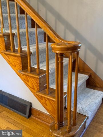 10126 RAYSTOWN RD, Huntingdon, PA 16652