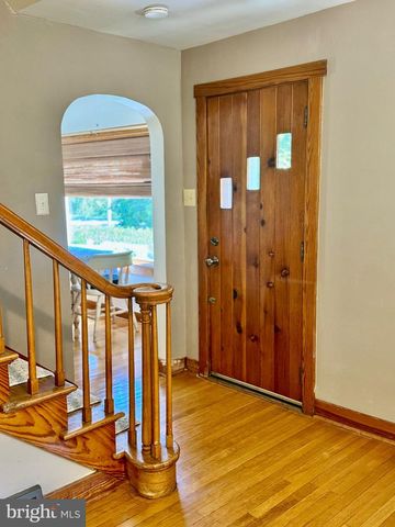 10126 RAYSTOWN RD, Huntingdon, PA 16652