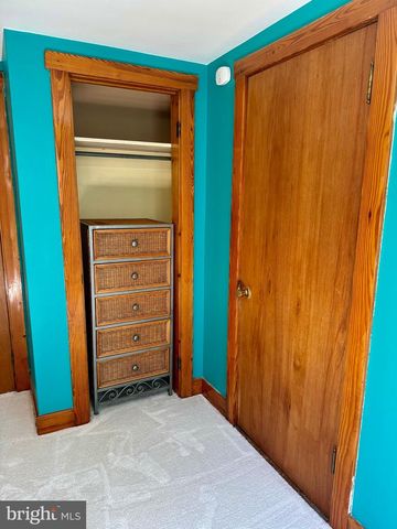 10126 RAYSTOWN RD, Huntingdon, PA 16652