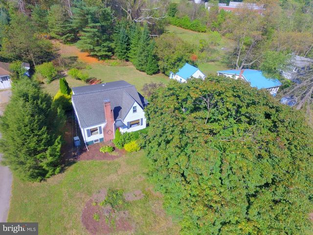 10126 RAYSTOWN RD, Huntingdon, PA 16652