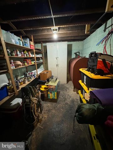 10126 RAYSTOWN RD, Huntingdon, PA 16652