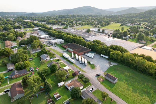 2238 Railroad Street, Dayton, TN 37321