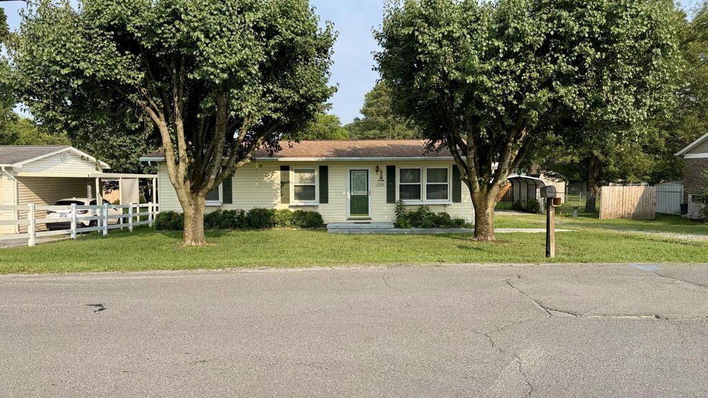 2238 Railroad Street, Dayton, TN 37321