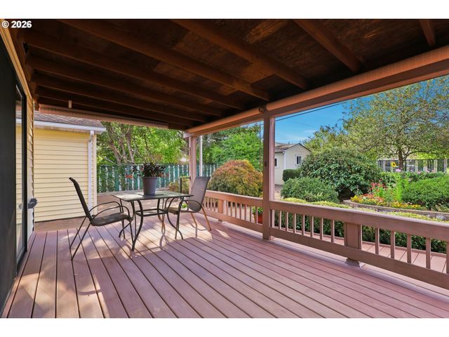 15306 Se HARRISON St, Portland, OR 97233