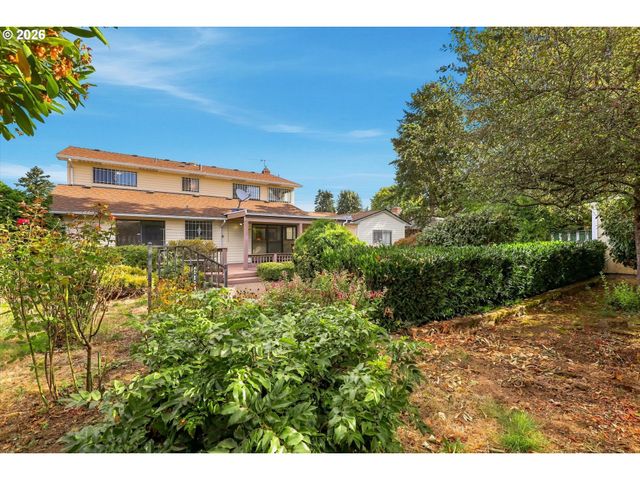 15306 Se HARRISON St, Portland, OR 97233