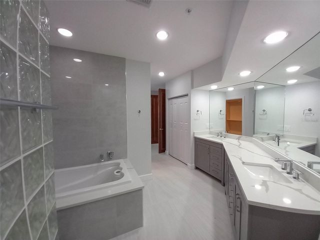 360 GULF OF MEXICO DRIVE 312, Longboat Key, FL 34228