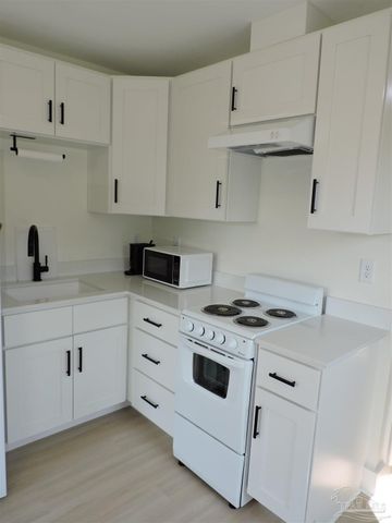 1702 E La Rua St, Pensacola, FL 32501