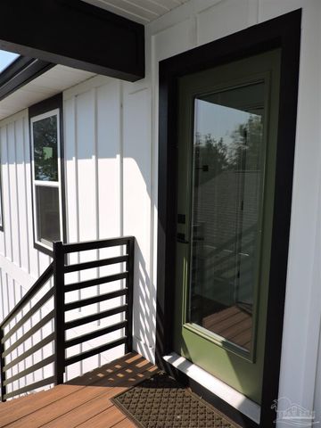 1702 E La Rua St, Pensacola, FL 32501