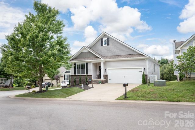 45 Dreambird Drive, Leicester, NC 28748