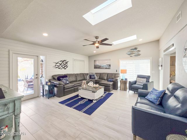 1483 Casey Lane, Port Orange, FL 32127