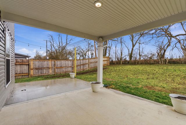 148 Southbrook Drive, Nicholasville, KY 40356